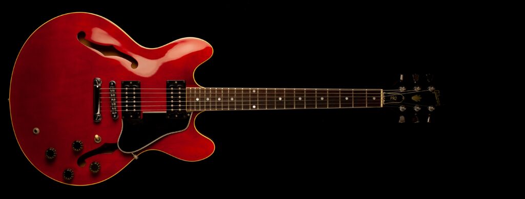 Gibson ES-335 Pro Cherry 1979